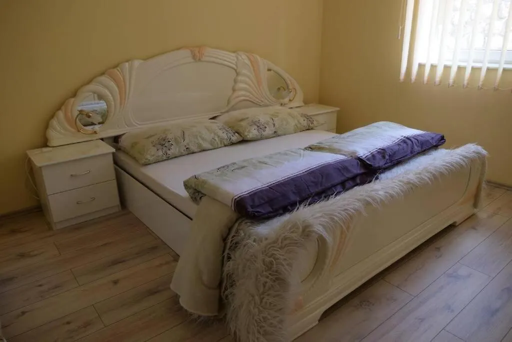 Apartman Carsko Rijeka 0*,  Croatia